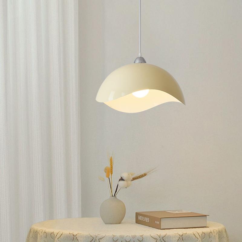 新款餐厅灯吊灯三头现代简约饭厅餐桌网红轻奢创意吧台极简灯具