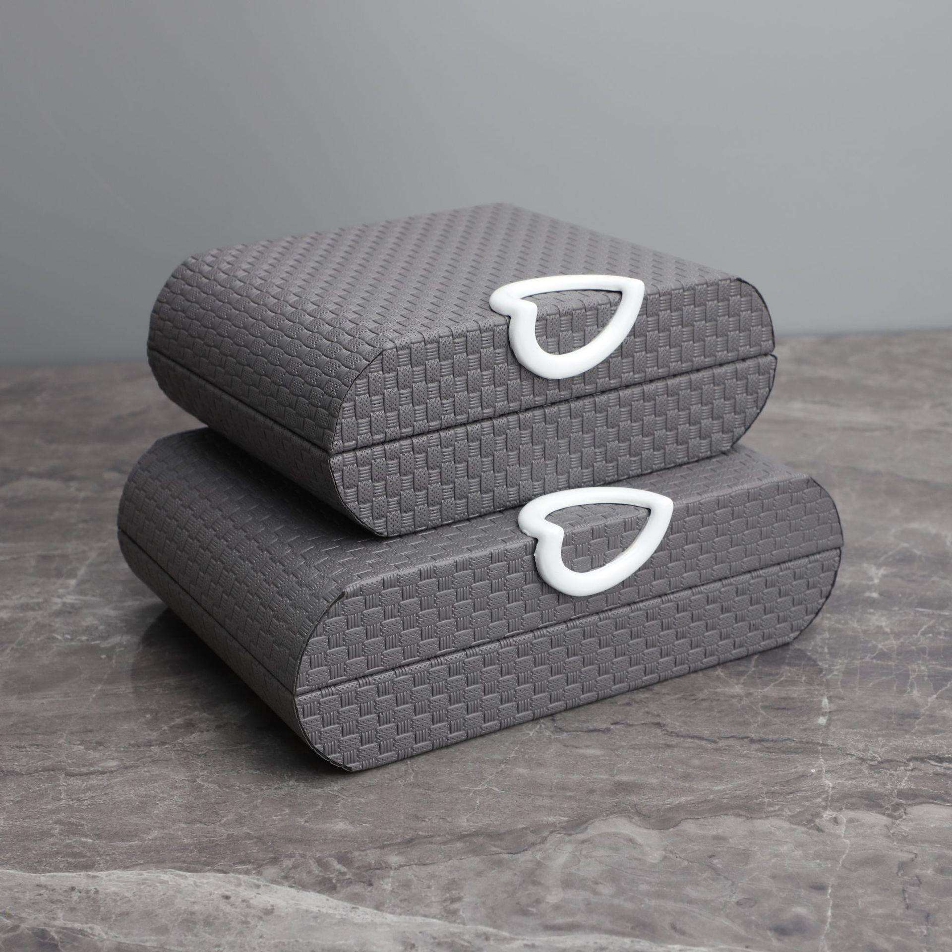 现代简约编织皮革收纳盒摆件样板房电视柜家居卧室首饰盒软装饰品