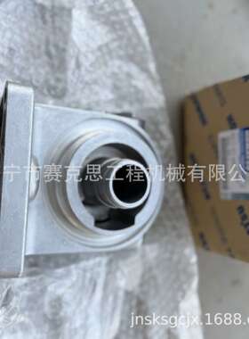 适用SA6D140E-3发动机机油滤芯座 6217-51-5605 济宁赛克思