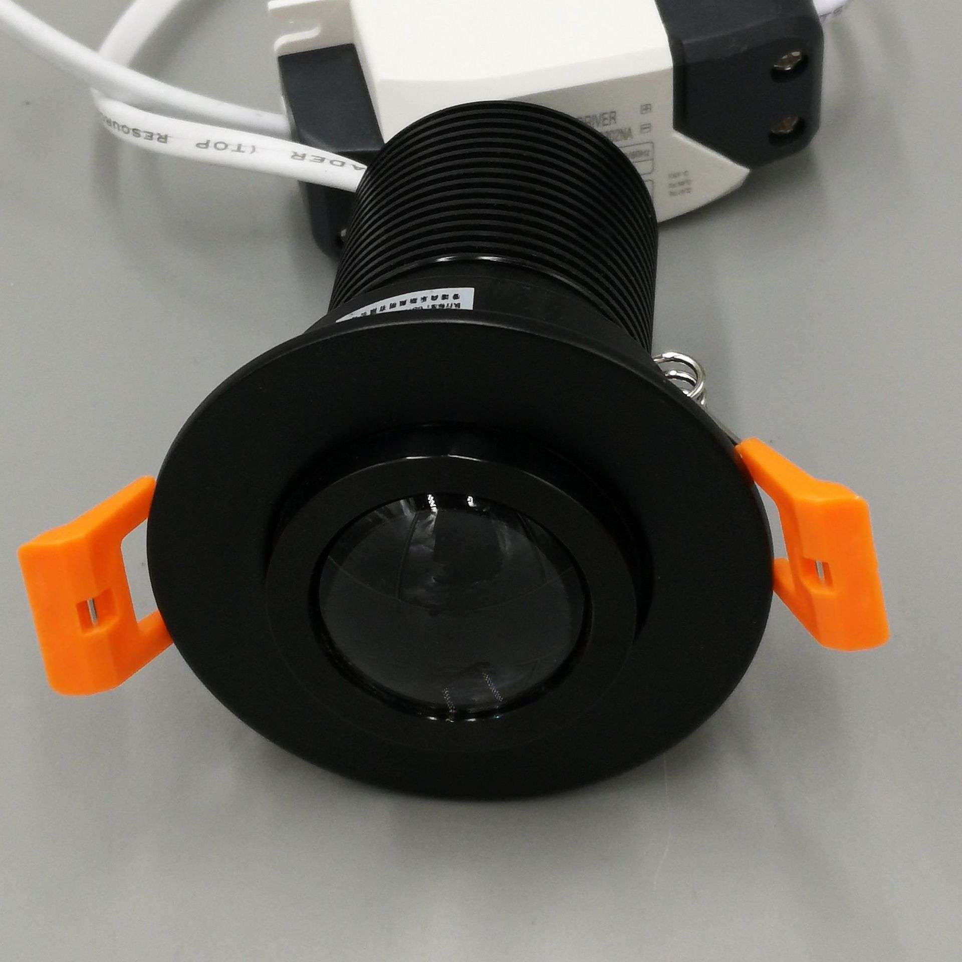 led定焦聚光射灯COB酒吧清吧KTV光圈灯光束灯射灯7W12W可调光
