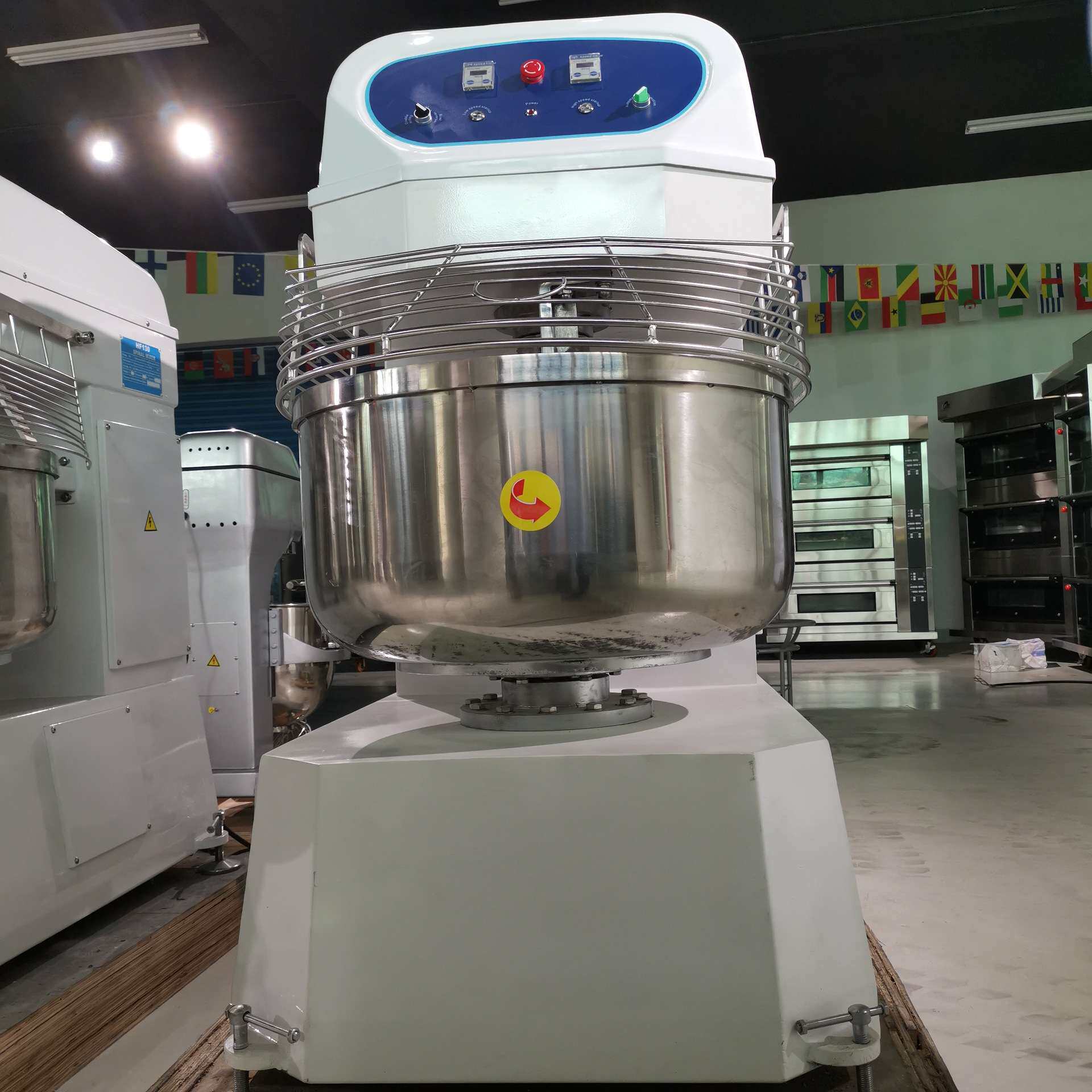 商用立式和面机大型 200升和面机双电机揉面机 正反转和面机200L