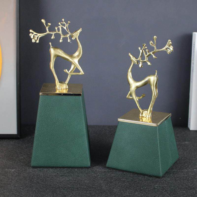 现代家居客厅创意饰品玄关梅花鹿摆件酒柜装饰轻奢摆件现货