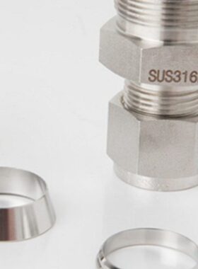 88英卡套 3/mm2不锈钢816通 /106 转变径接头1  3/3 异径直寸1 L