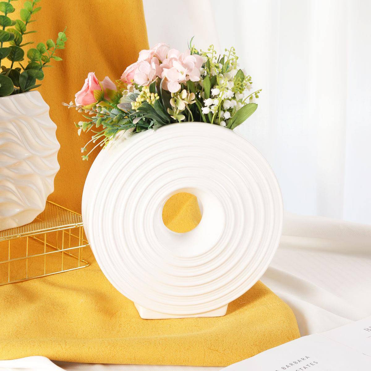 现代简约奶油风格陶瓷花瓶摆件客厅装饰花瓶