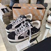 2026年新款 复古做旧时尚 舒适板鞋 亮片星星脏脏鞋 内增高情侣小脏鞋