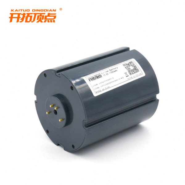 开拓顶点夜钓灯11.1V 12.6V17600毫安电池H60S  H9N H5D H45 锂电图片