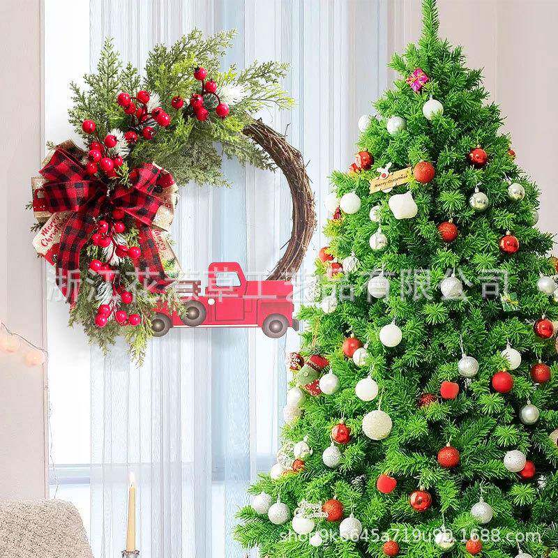 圣诞节红色小卡车藤编花环挂件节日氛围装饰圣诞花环新年前门挂饰