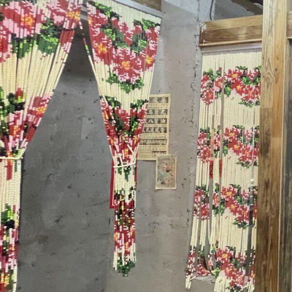 复古花朵珠帘昭和风串珠门帘挂帘工作室装饰挂帘家用玄关隔断帘子