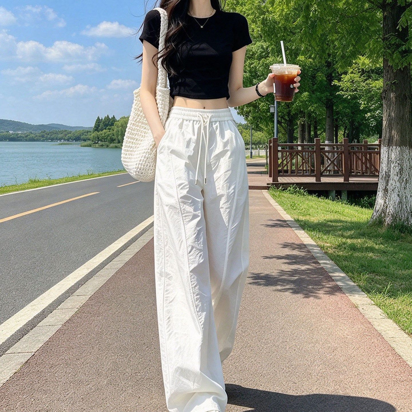 白色速干工装裤女2026春夏新款减龄防晒通勤松弛感薄款直筒休闲裤