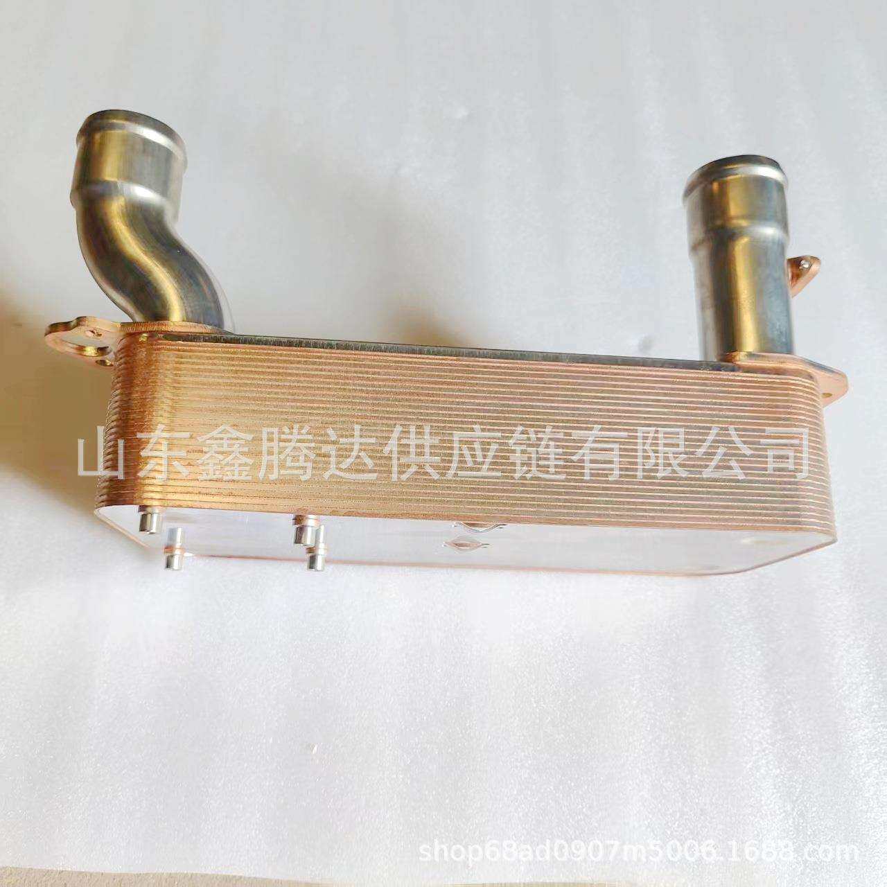 0501221844 0501221839发动机变速箱热交换器机油冷却器
