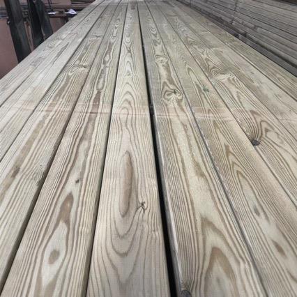 芬兰木花旗松铁杉防腐木 古建木方加工木线条实木家具厂 铁杉原木