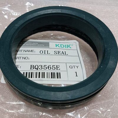 Q8MC田雷沃O前M76福A35*E豹14油封前4704油封02桥一桥雷沃65BB*欧