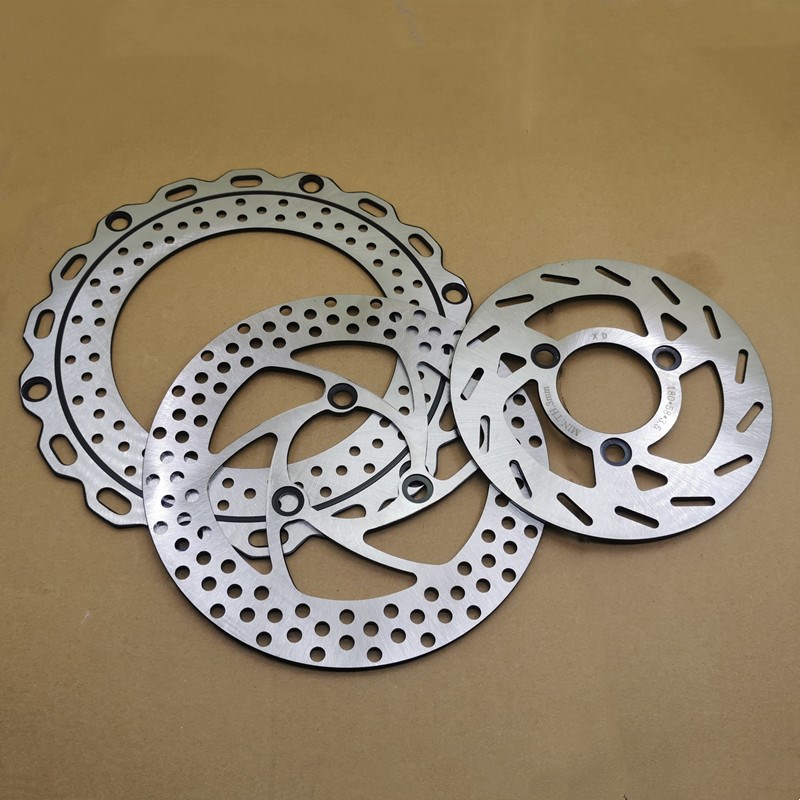 适用深远电动车刹车盘 T90 Tw3 A8 A8L 009 四季星 格士铃碟刹盘