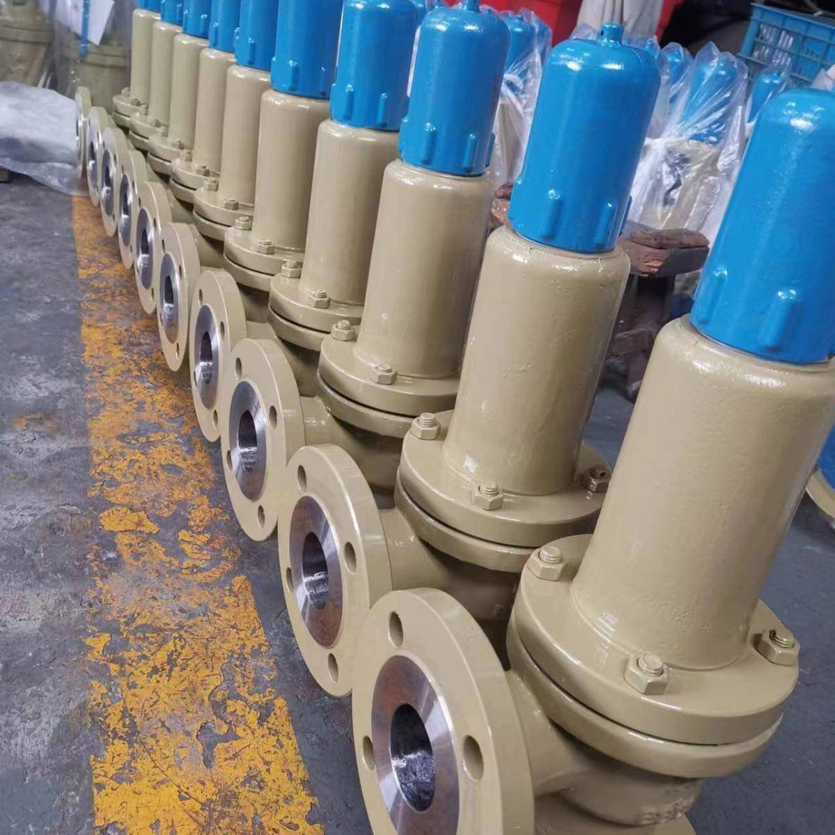 弹簧全启式安全阀适用性能安全可靠带手柄法兰连接