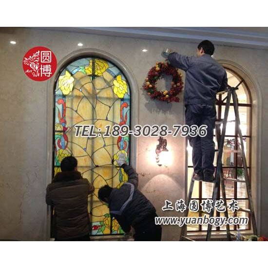 彩绘玻璃穹顶彩绘江苏盐城建湖酒店彩色玻璃窗户圆博工艺