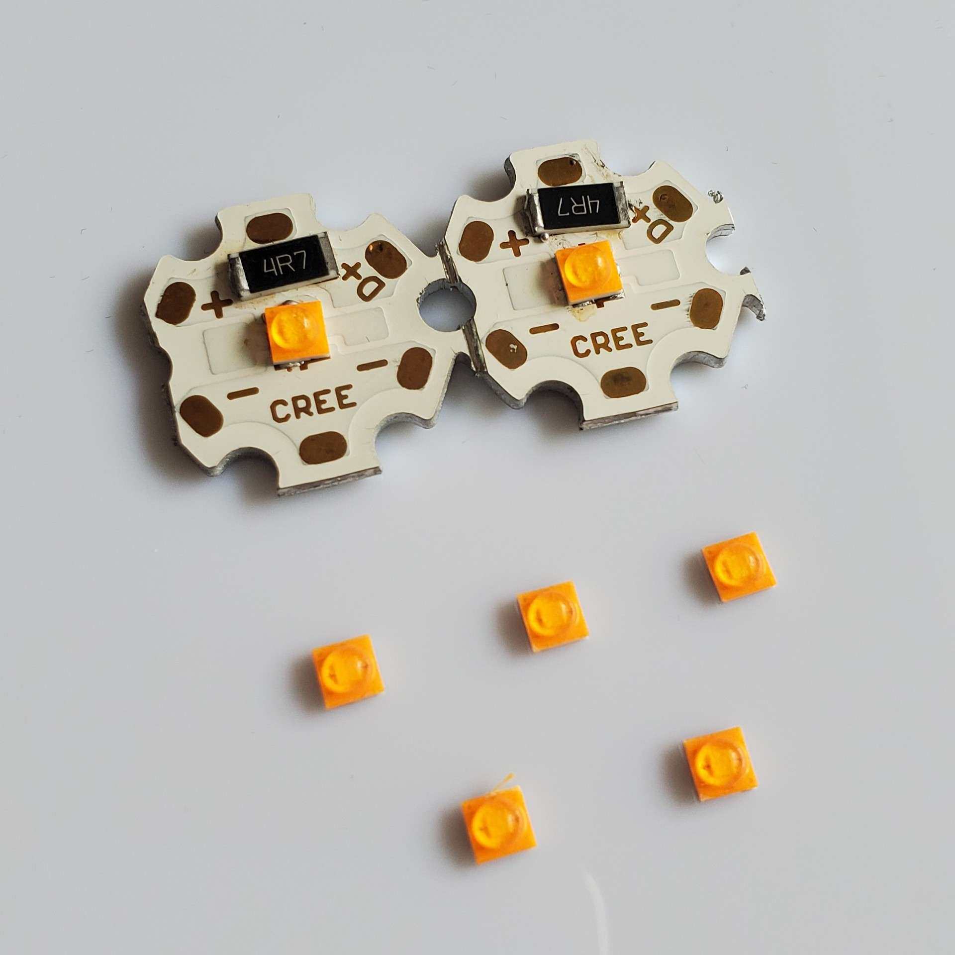 3535白光灯珠 大功率3535陶瓷1-5W LED金黄光 暖白光手电筒灯珠