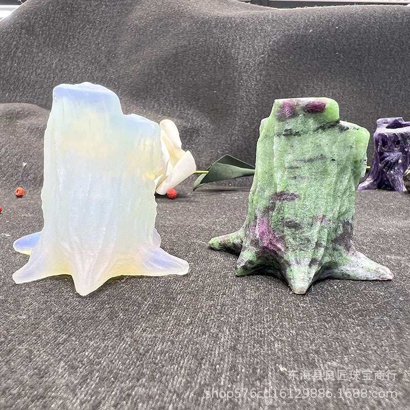厂家直发天然水晶石雕刻树桩树洞工艺品 原石类家居桌面装饰品