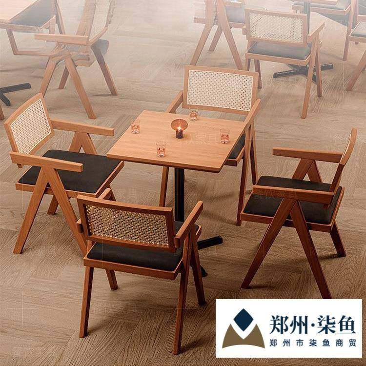 复古酒吧桌椅组合清吧小酒馆咖啡厅实木椅子茶楼西餐厅桌子