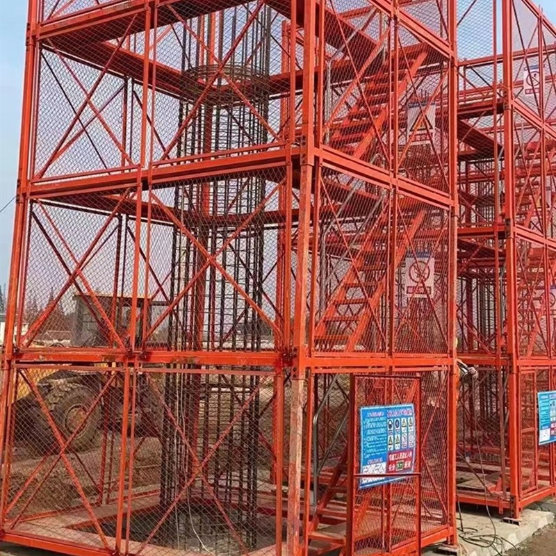 墩柱安全梯笼平台系梁安全爬梯护网移F动爬梯马道走廊墩柱梯量大