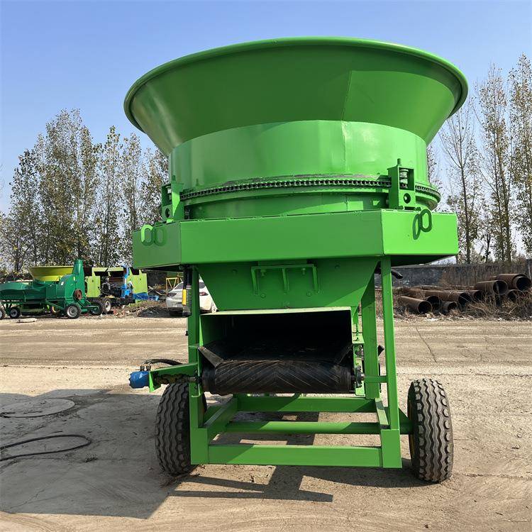 全自动秸秆圆盘粉碎机上料方便的草捆揉丝机奶牛饲养大型铡草机