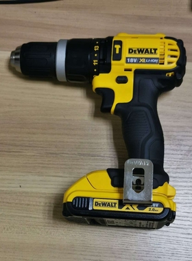 得伟DCD785手电钻充电式电动台式电动工具