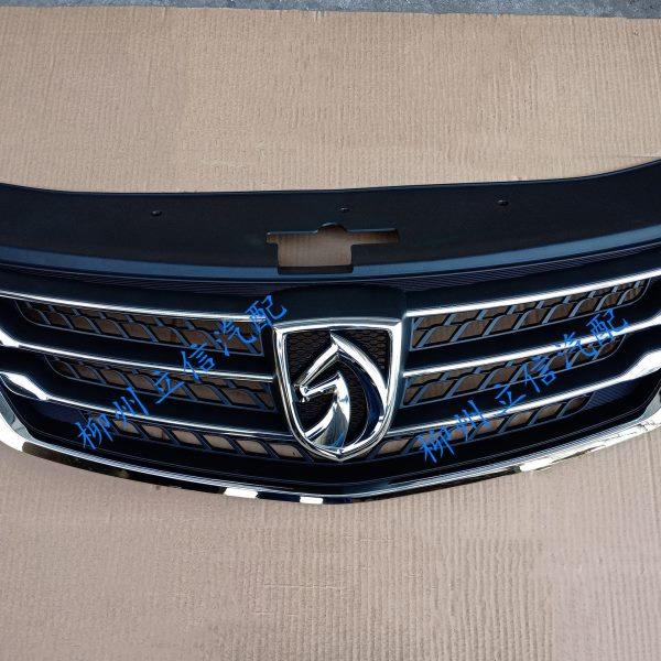 中网宝骏730 560豪华中网带标志 前格栅 前进风罩 前杠中网配件