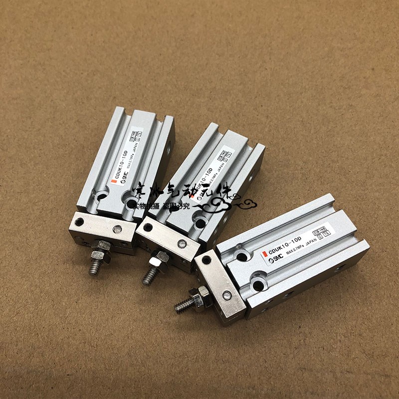 自由安装型气缸CUK/CDUK16-5D/10D/15D/20D/25D/30D/40D/5Z0D/60D