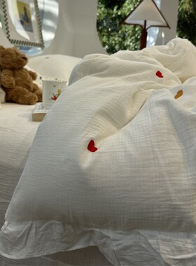 ins纯白色红色爱心刺绣花边皱皱双层纱少女心纯棉四件套1.8米裸睡