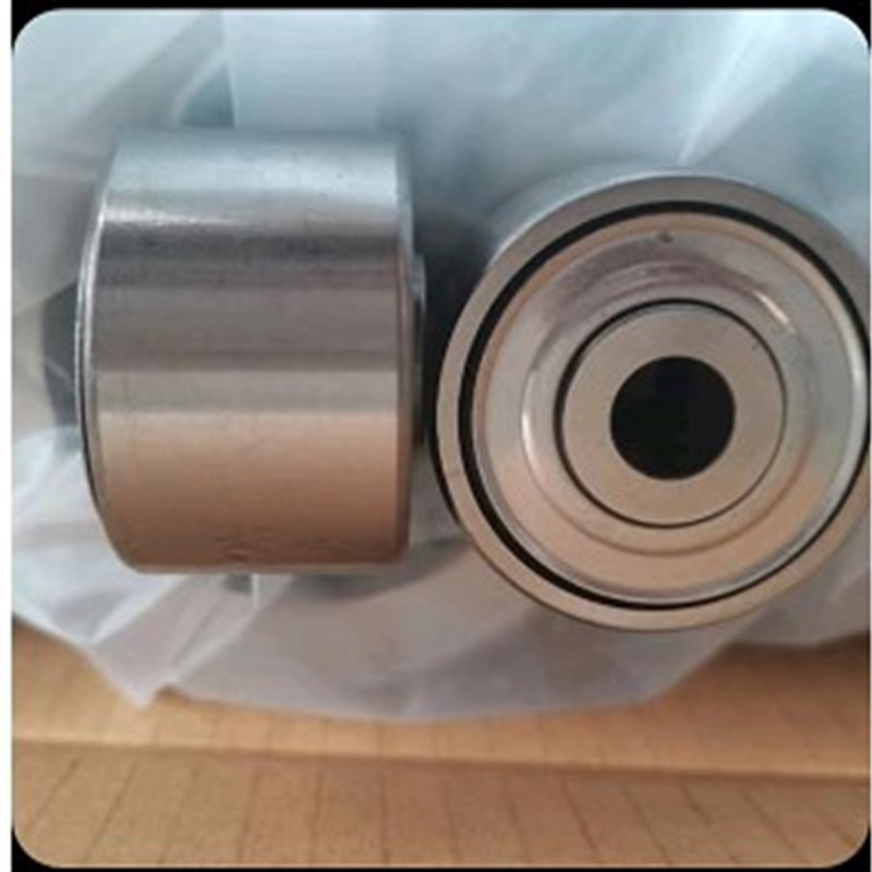 11*37*24/26 10.3*42*26*2A8 8*37*24*26皮带涨紧轮转向助力泵轴