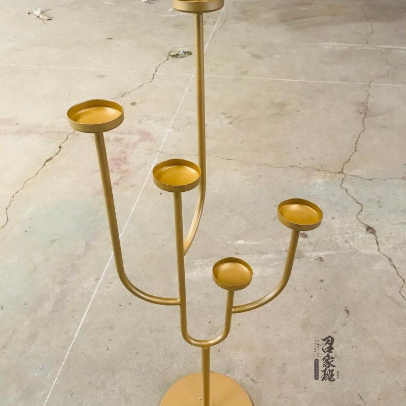 婚庆道具2020新款婚庆中式路引铁艺架子婚礼烛台路引婚庆路引