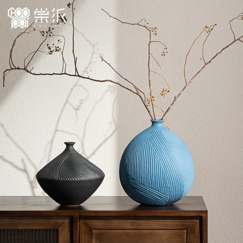 侘寂风玄关柜摆件客厅样板房斗柜陶瓷竖纹花瓶高级感艺术软装饰品,家居饰品,装饰摆件,淘宝优惠券,粉丝福利购,淘宝优惠卷