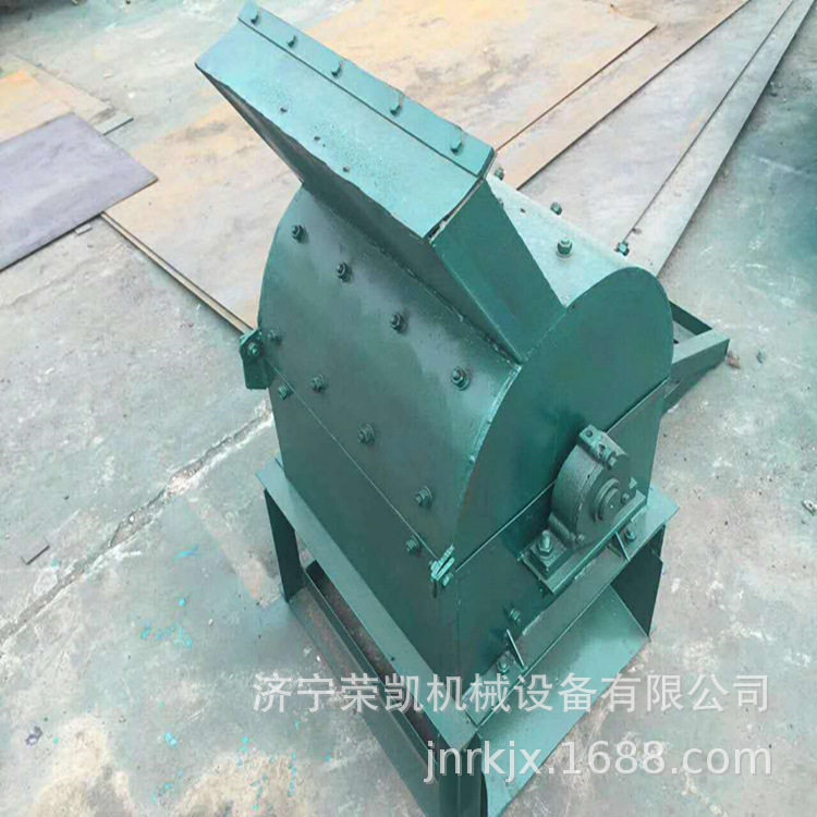 福建茶籽菜籽饼粉碎机油坊圆饼打碎机视频多功能粉饼加工设备图