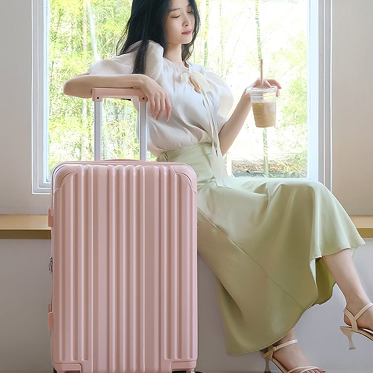 男PC旅行箱24寸可密码万向轮拉杆箱行李箱30扩展女学生28寸大容量