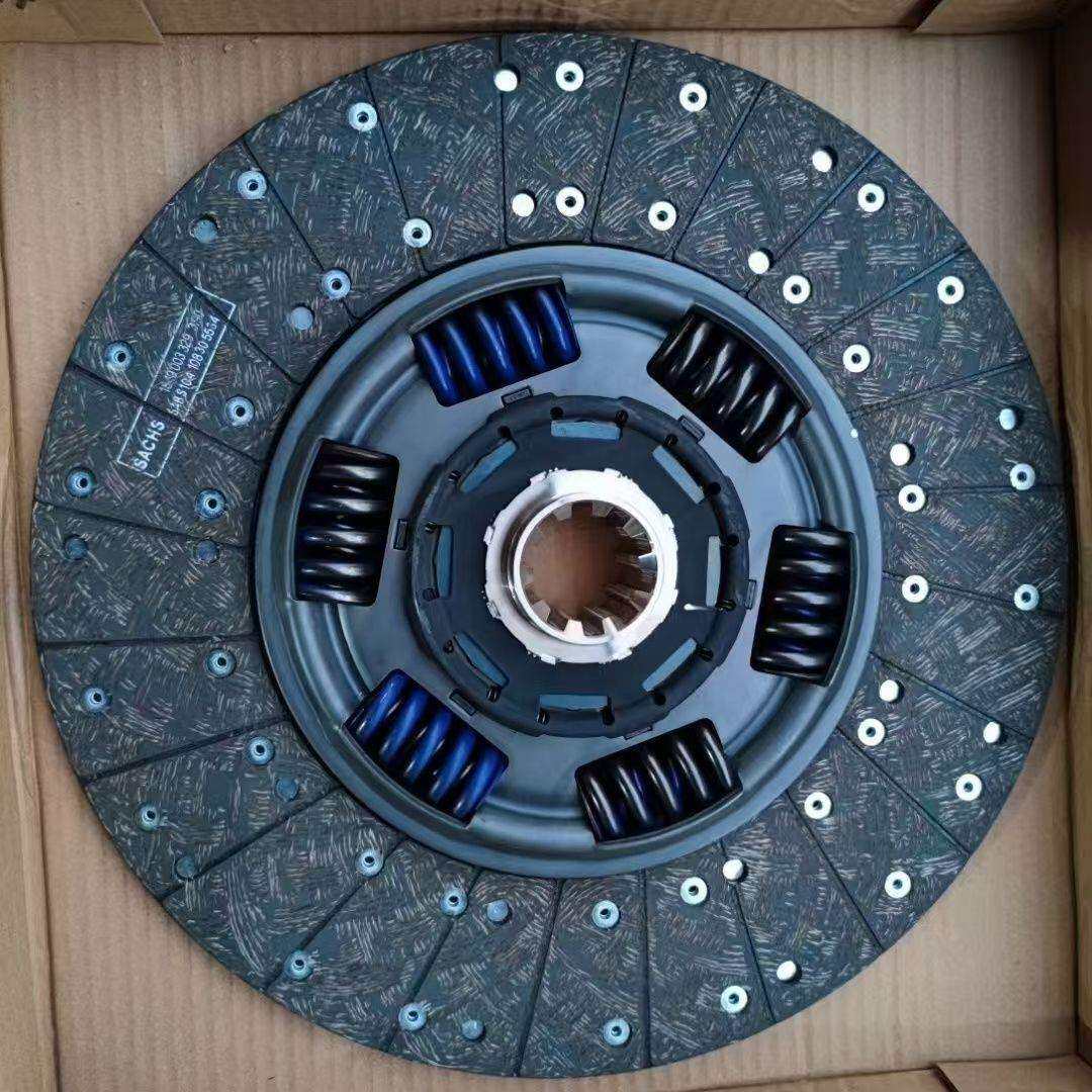 重汽汕德卡ZF变速箱系列离合器从动盘总成(萨克斯)WG9925160822