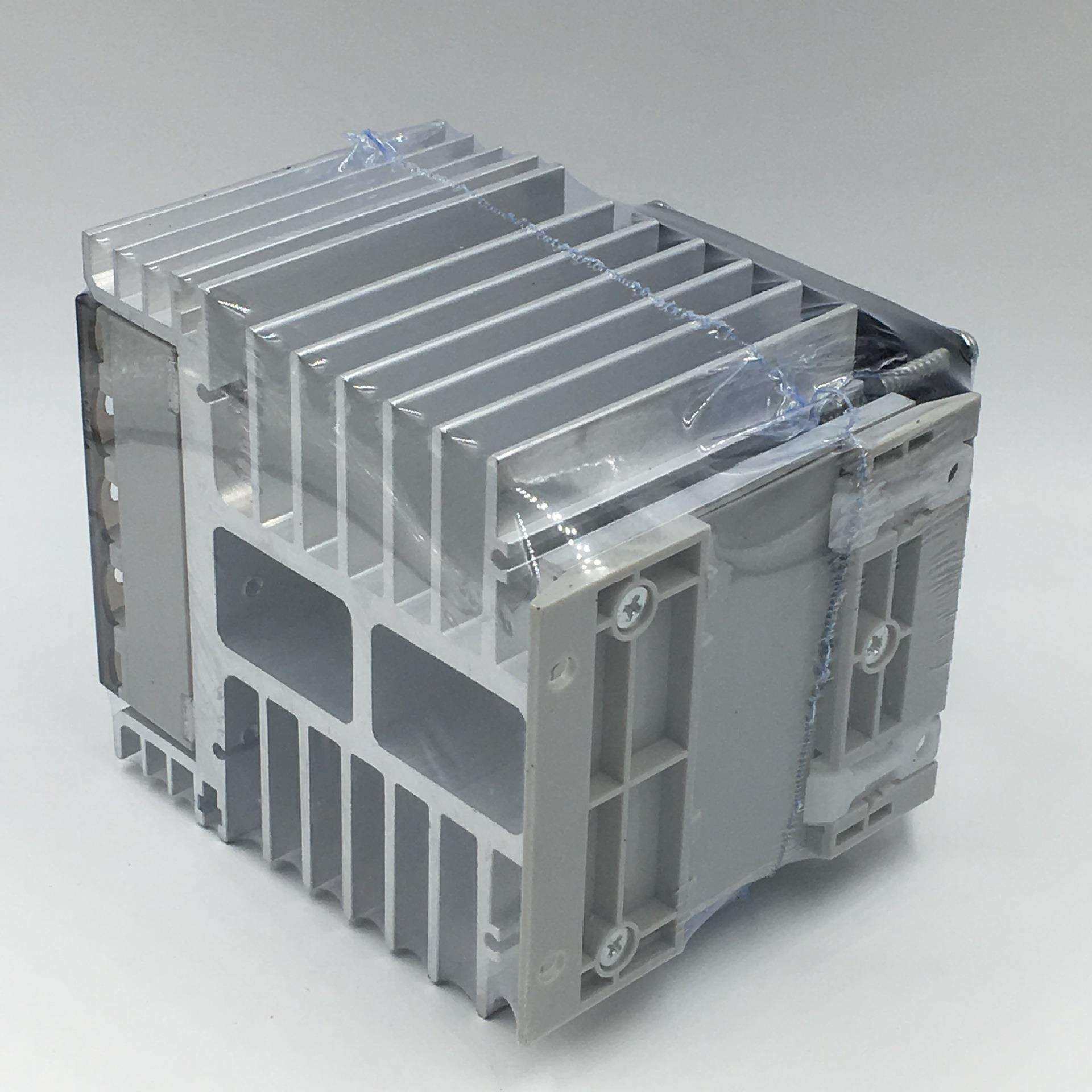 原装欣大CLION导轨式三相固态继电器 CAG6-3/032F-38 80Z配散热器