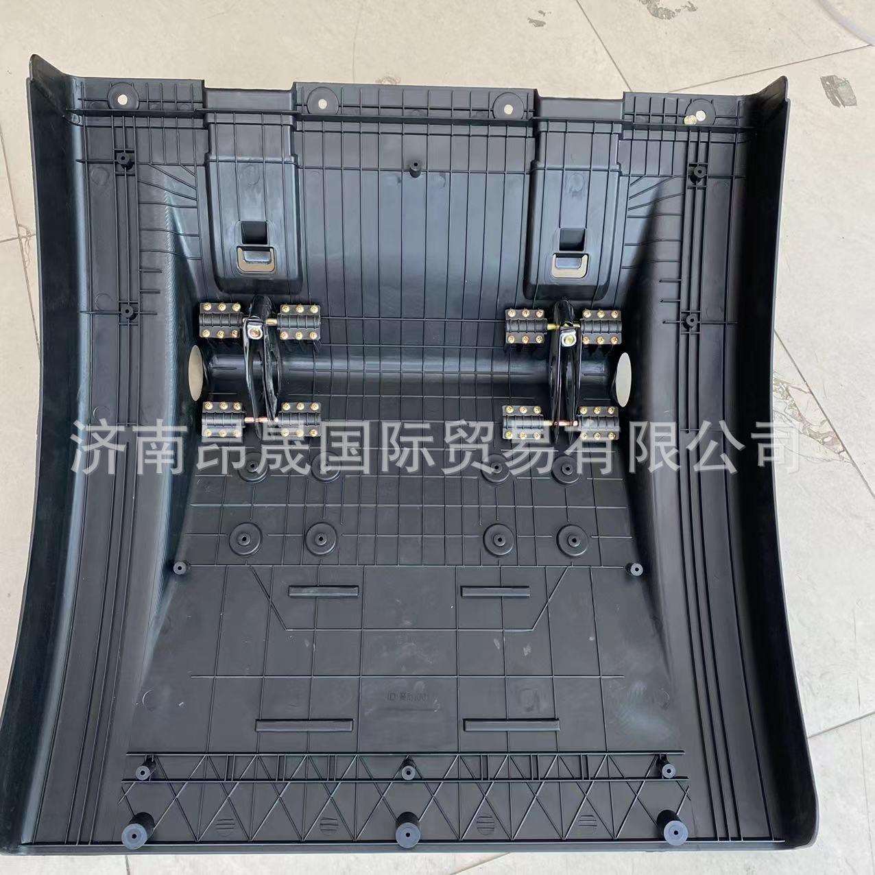 重汽HOWO T7H 汕德卡C7H C9H TX配件出口 WG9925954031后桥后轮罩