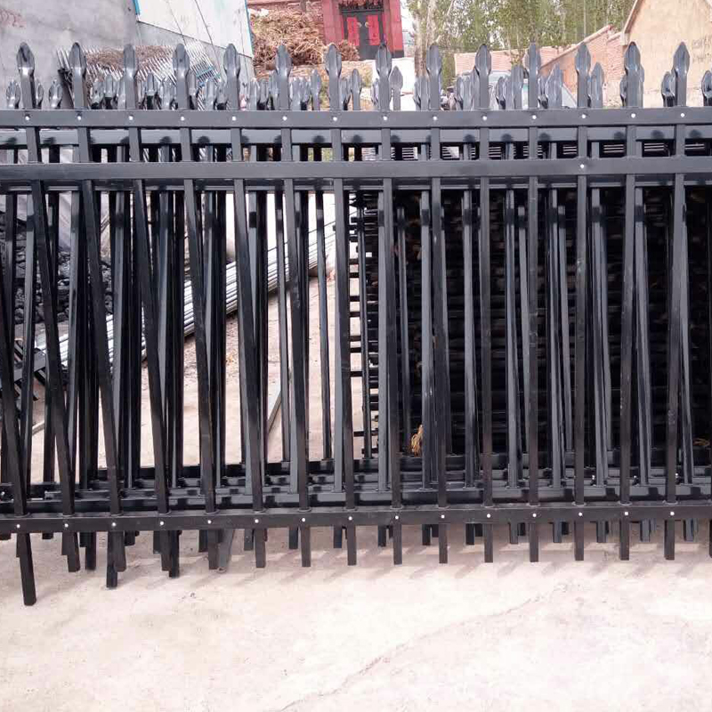 别墅庭院喷塑栏杆热镀锌 护栏栅栏铁艺围墙方管锌钢围栏小区篱笆