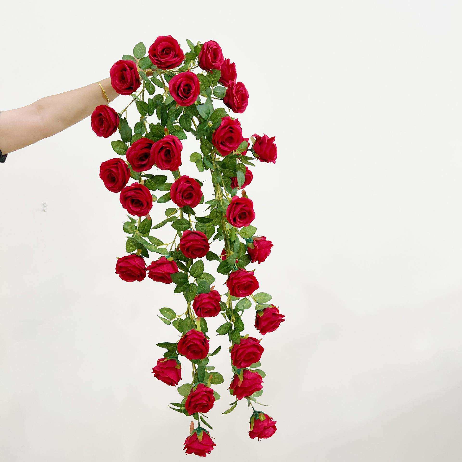 红色玫瑰壁挂花瀑布花墙插花橱窗布置商场美陈网红打卡点玫瑰装饰