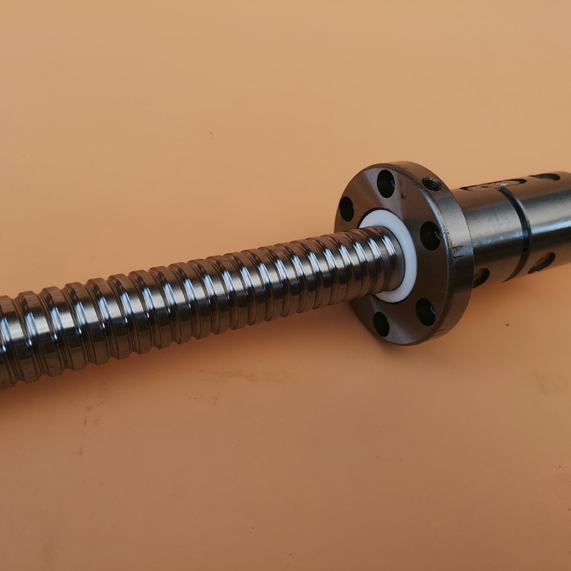 研磨滚珠丝杠丝杆FD320W6*800