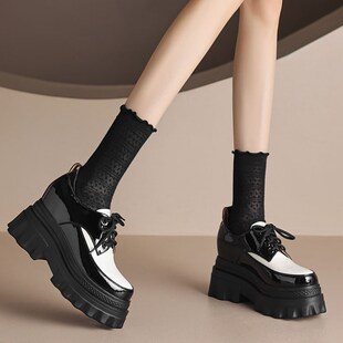 小个子单鞋 亮皮坡跟松糕厚底小黑鞋 女鞋 拼色漆皮10cm内增高小皮鞋