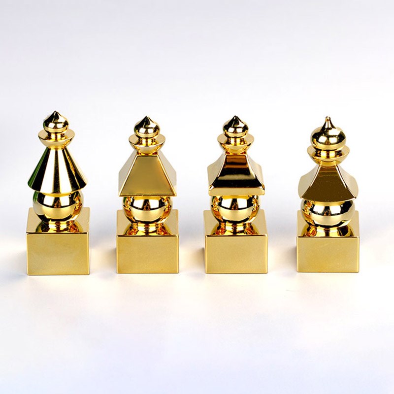 黄铜镀真金五轮塔宝箧印陀罗尼经可装藏送礼小号佛塔车载配饰摆件