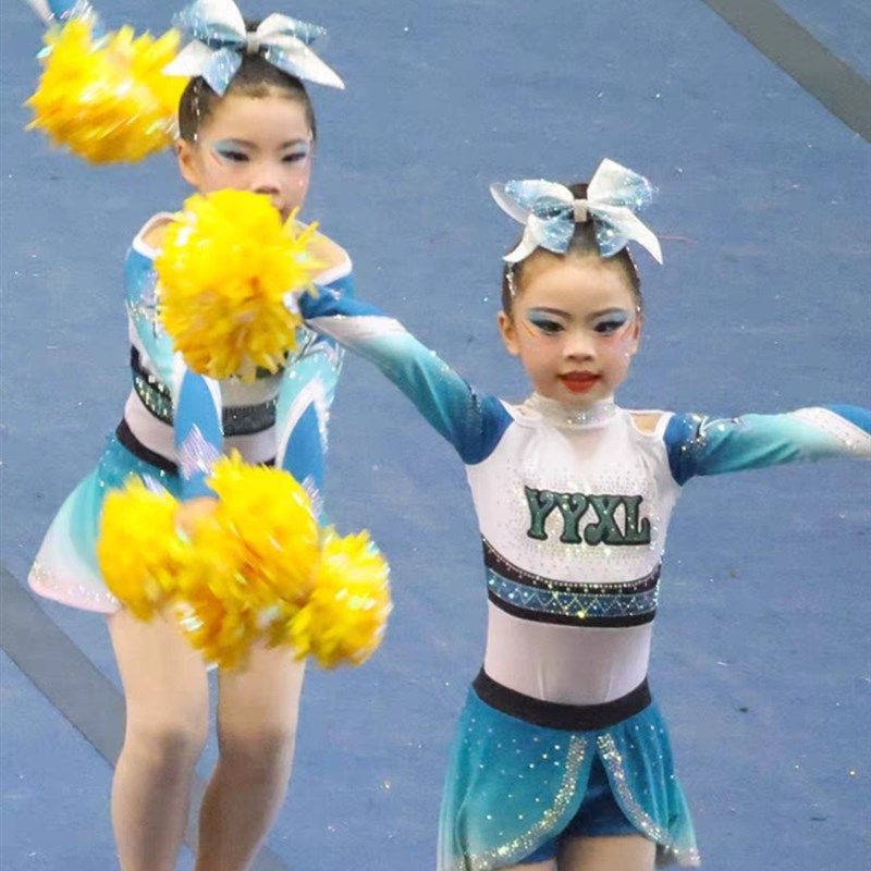 儿童成人男女长袖啦啦操比赛演z出篮球足球宝贝连体拉拉队表演服