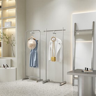 服装店正挂立式挂版货架样衣展示架不锈钢衣架落地式货架橱窗道具
