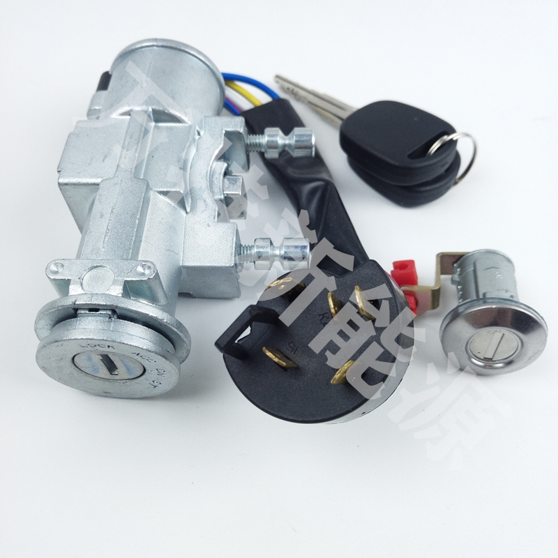 适配金彭D70电动四轮汽车配件金彭S70点火锁开关全车套锁车门锁芯