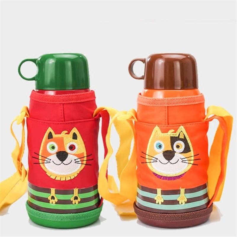 儿童水壶吸管保温杯夏季学生防漏水杯男女宝宝X便携水壶带盖
