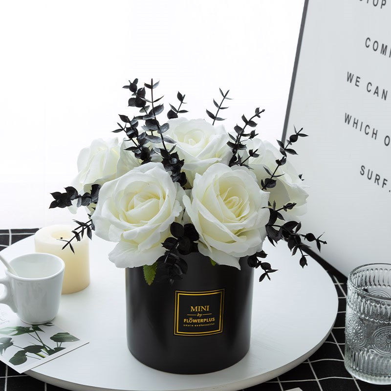 白色纯洁ins风仿真花假花玫瑰尤加利叶客厅餐桌玄关装饰摆件花束