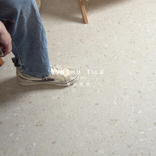 暖色系小颗粒水磨石地砖 酒店餐厅奶茶店卫生间墙砖商铺防滑地砖