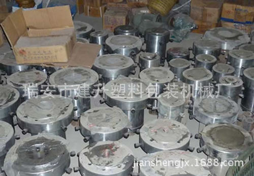 直供供应热销吹膜机各种pvc模头旋转体三通质量保修价格实惠
