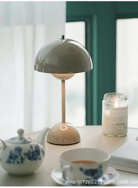 丹麦充电设师台蘑菇网红创意新婚长明灯卧计室床头氛JCQ围花苞灯