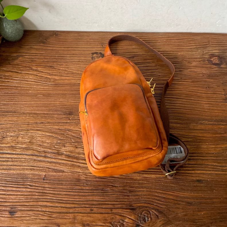 皮质鞣胸包男随身出感斜肩士夏天挎包骑行的必背背包复古门植手工